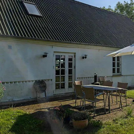 Renovated With Starry Sky Views * Barrit